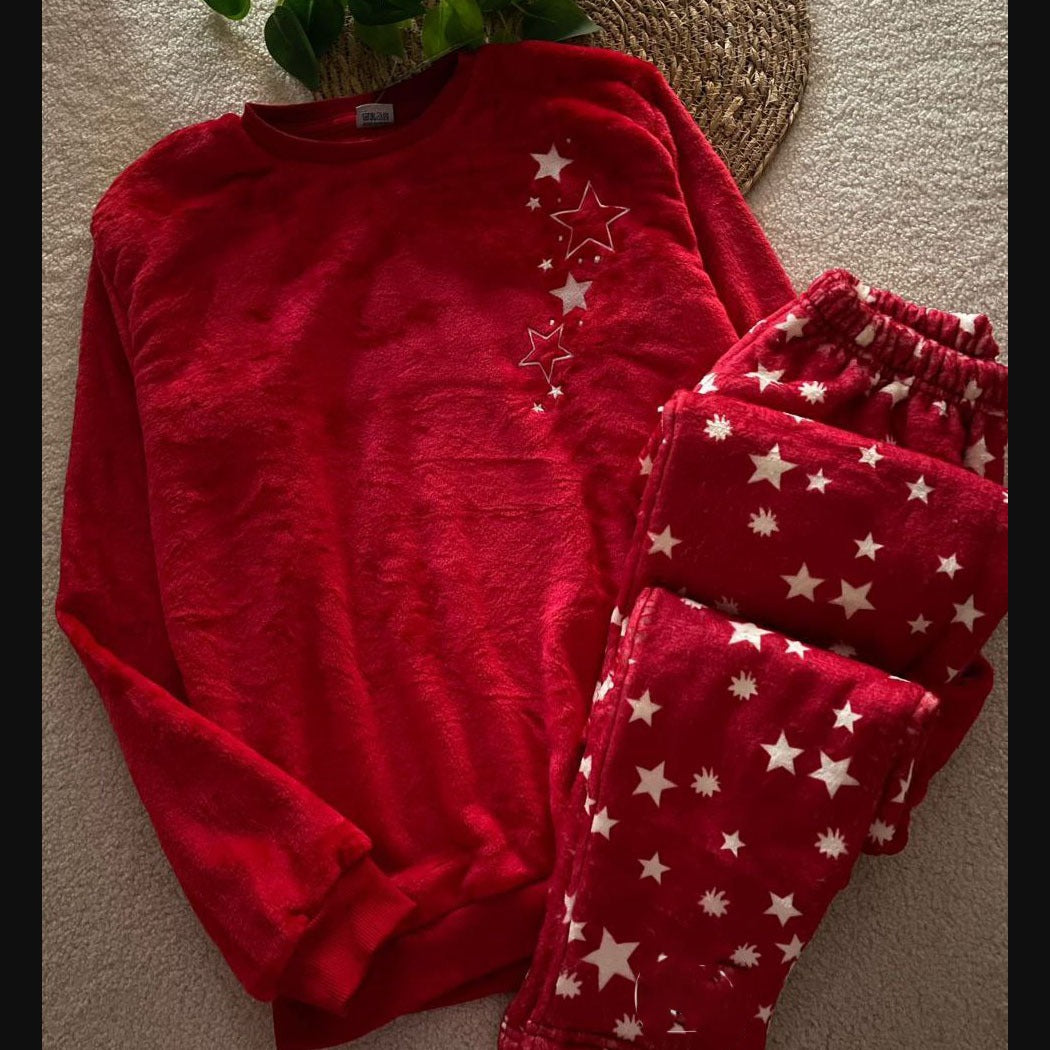 بيجامة kidlo حريمى نجوم احمر بولار